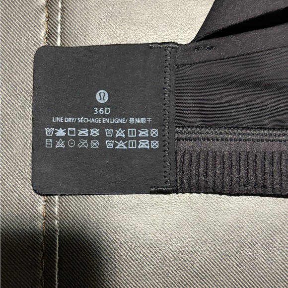 Lululemon Athletica Black Sports Bra - Picture 3 of 3